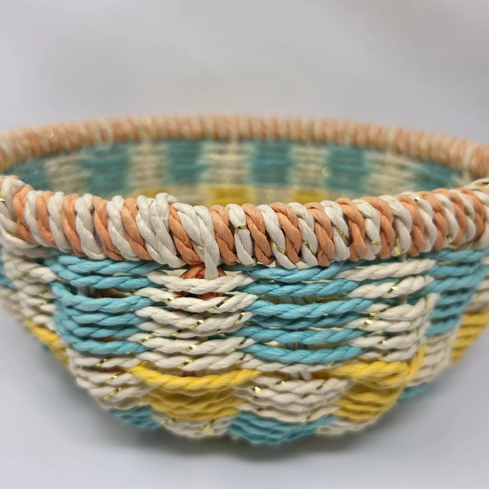 Basket Woven Round 9
